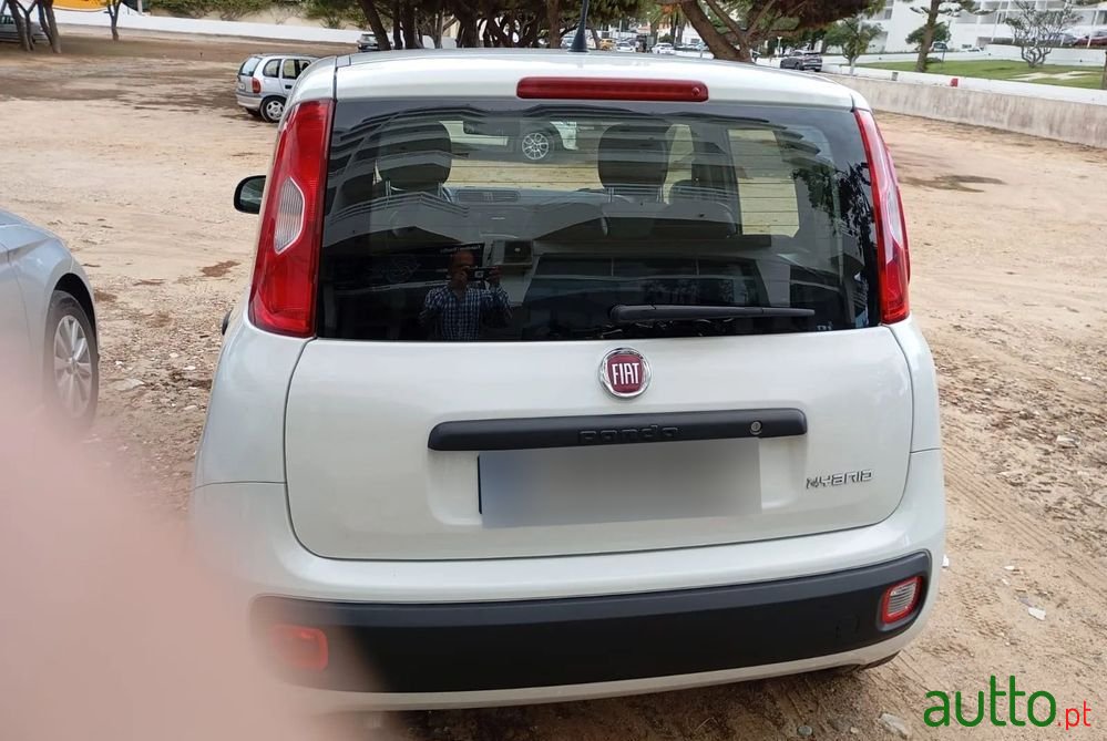 2022' Fiat Panda 1.0 Hybrid photo #4