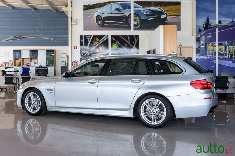 2014' BMW Série 5 D Pack M Auto photo #3