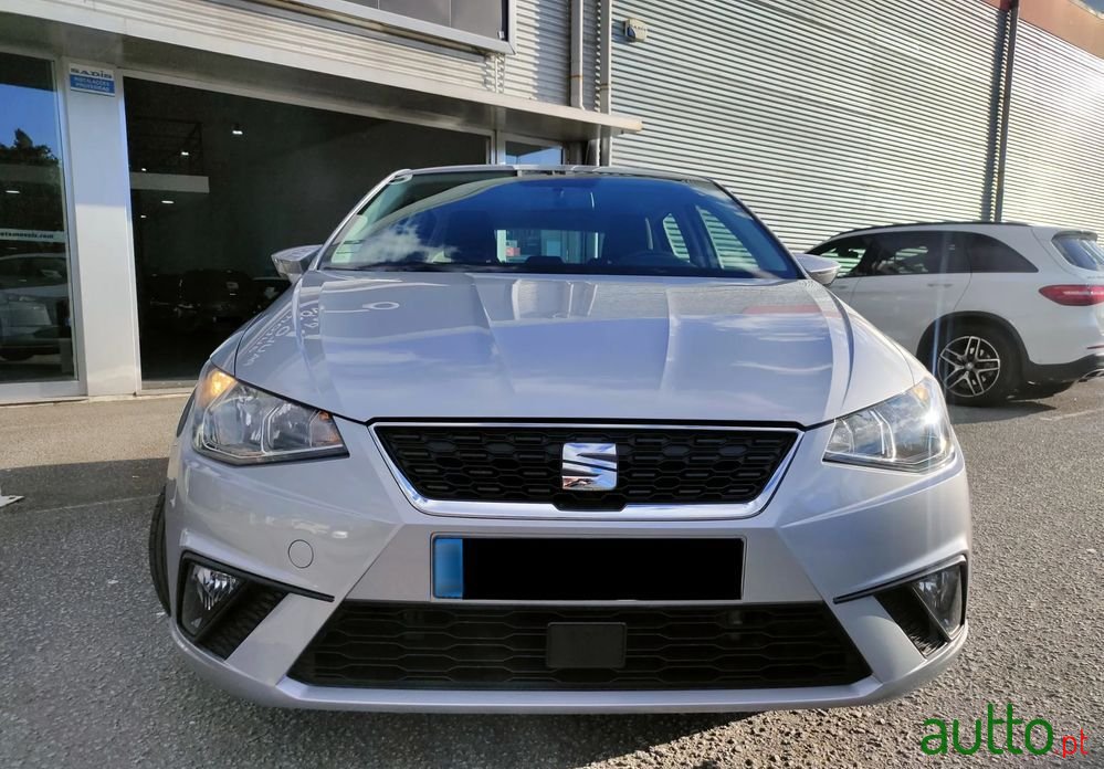 2019' SEAT Ibiza 1.0 Style photo #3
