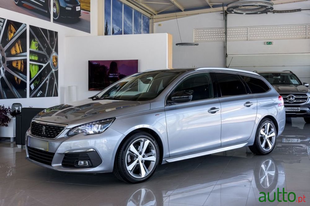 2019' Peugeot 308 Sw photo #1