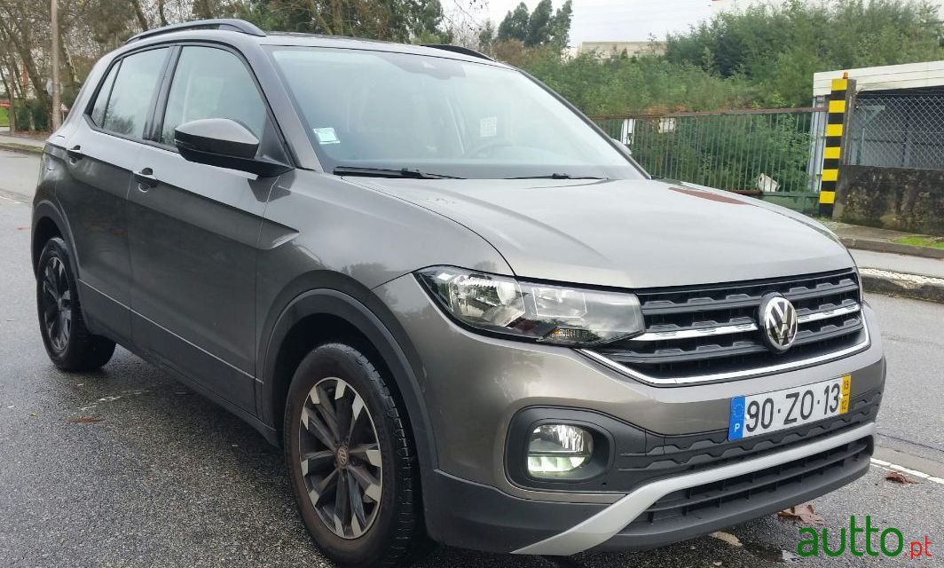 2019' Volkswagen T-Cross photo #1