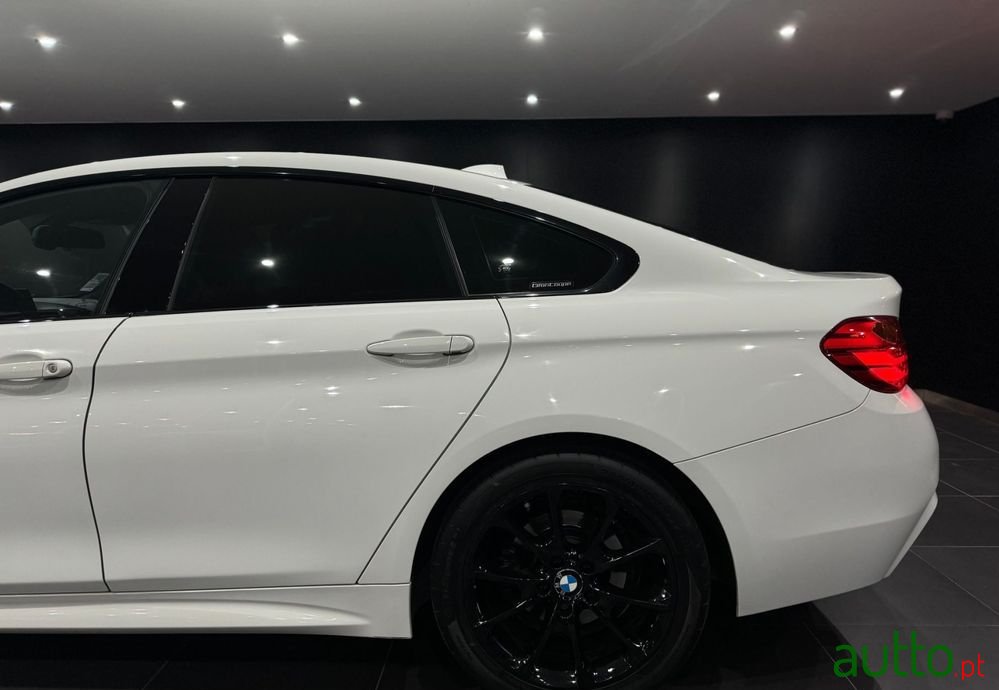2016' BMW Série 4 D Pack M Auto photo #4