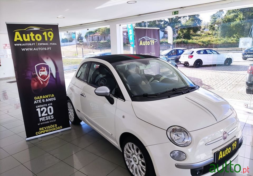 2012' Fiat 500C photo #1