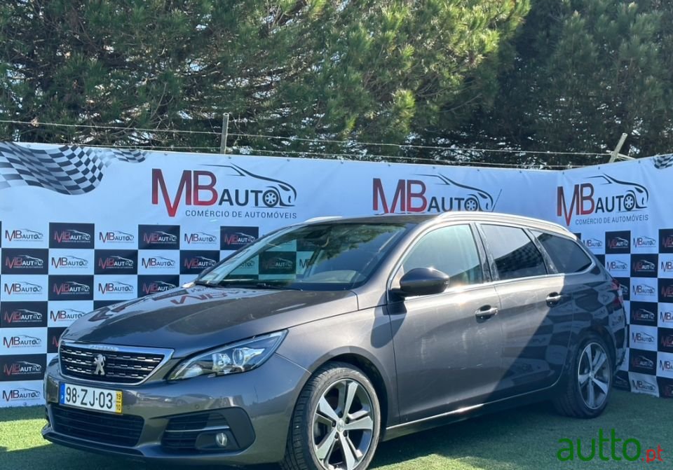 2019' Peugeot 308 photo #1