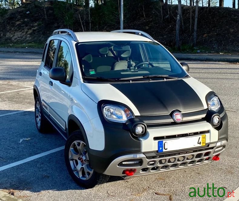 2018' Fiat Panda photo #2