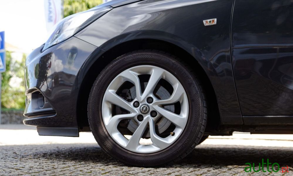 2016' Opel Corsa photo #2