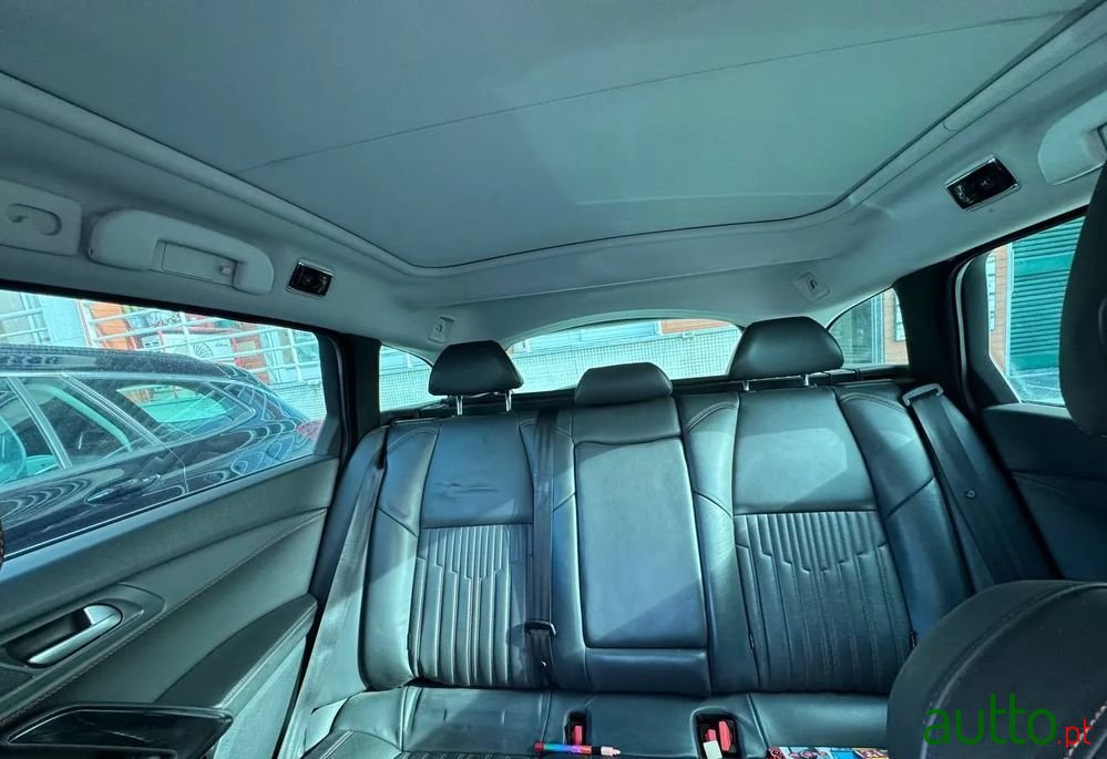 2013' Peugeot 508 RXH photo #5