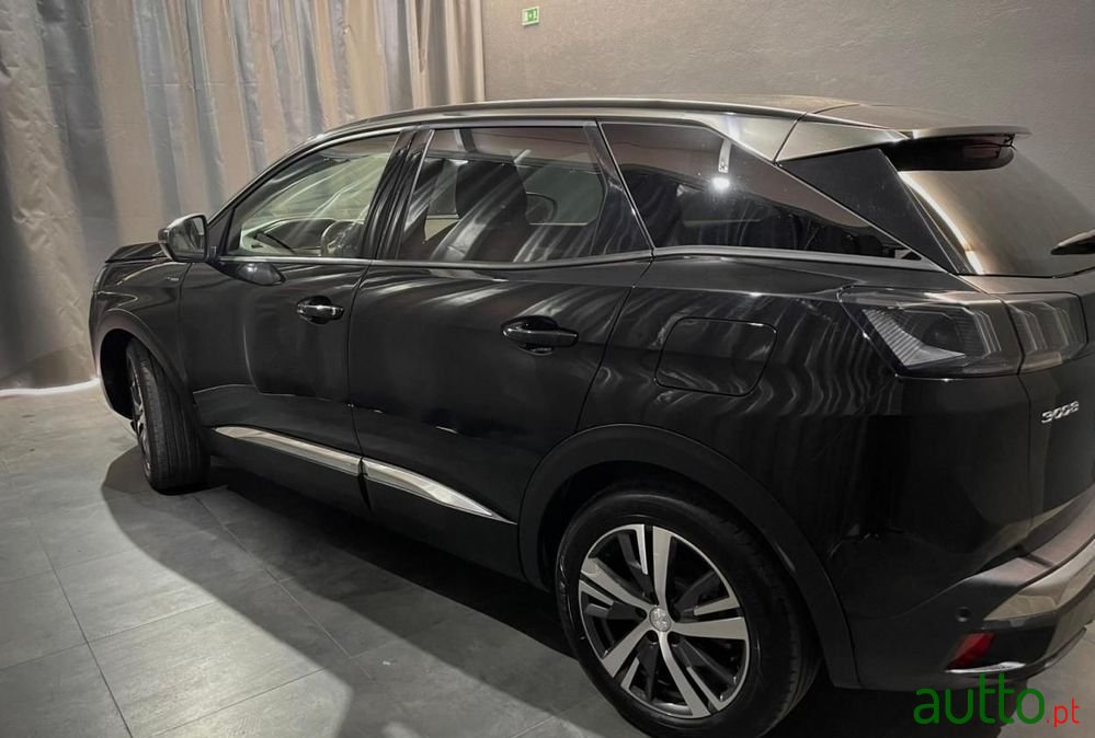 2022' Peugeot 3008 photo #3