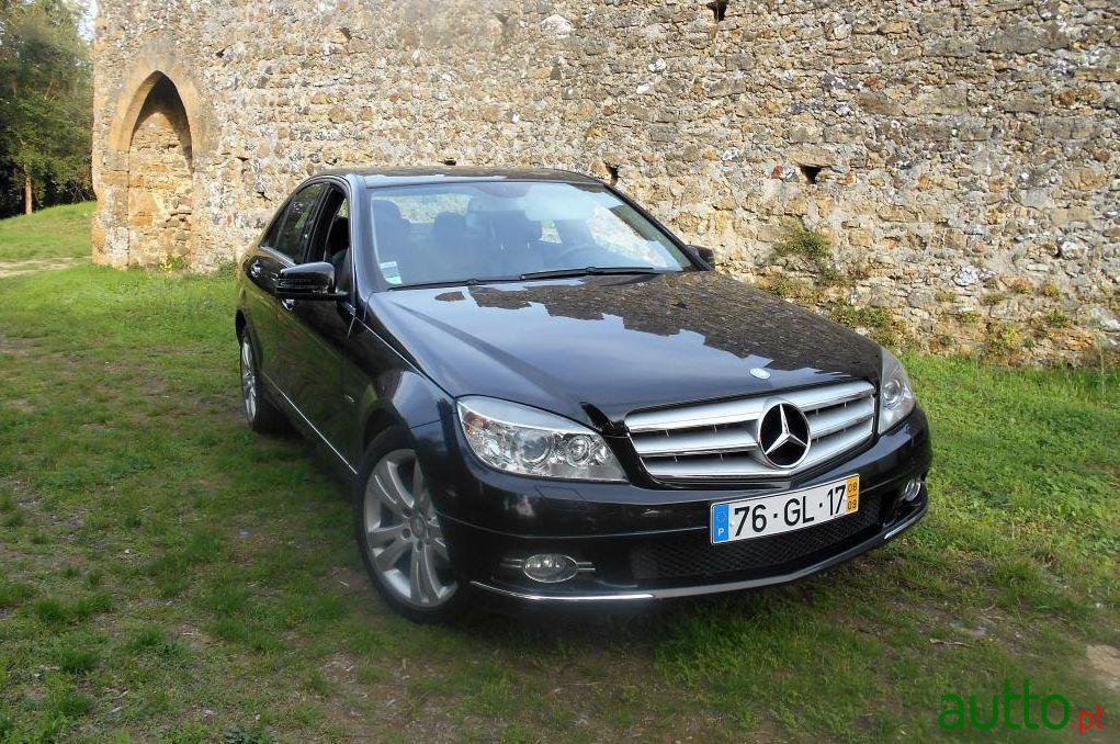 2008' Mercedes-Benz C 220 CDi Avantgarde photo #2
