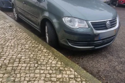 2010' Volkswagen Touran