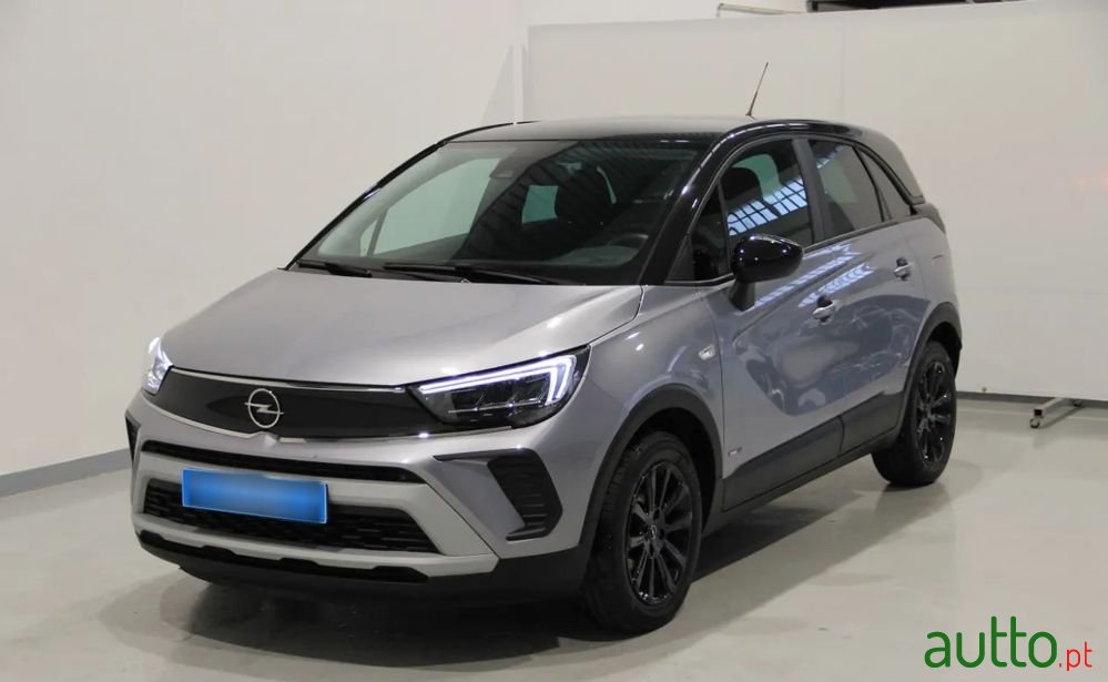2022' Opel Crossland 1.2 Design & Tech photo #1