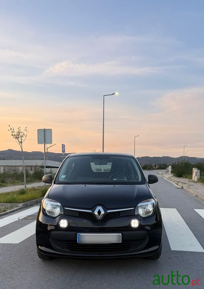 2015' Renault Twingo Sce 70 Life photo #3