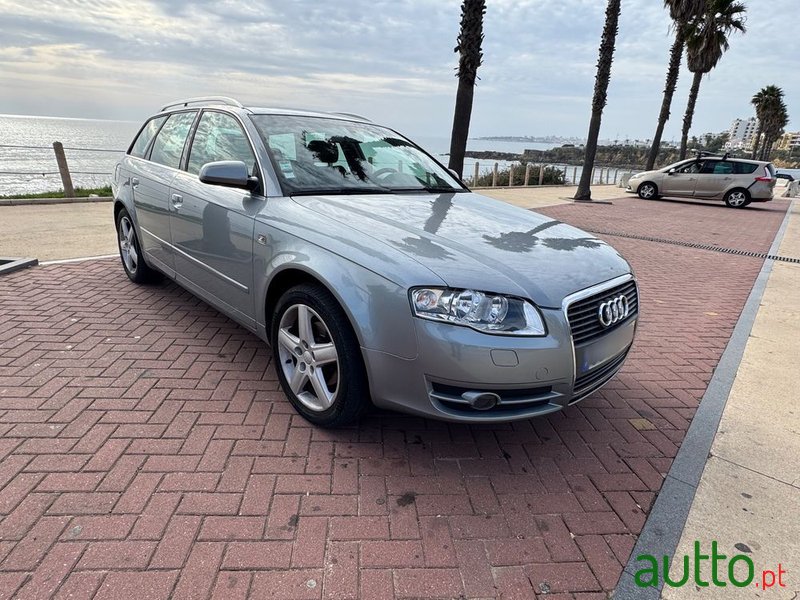 2005' Audi A4 Avant photo #4