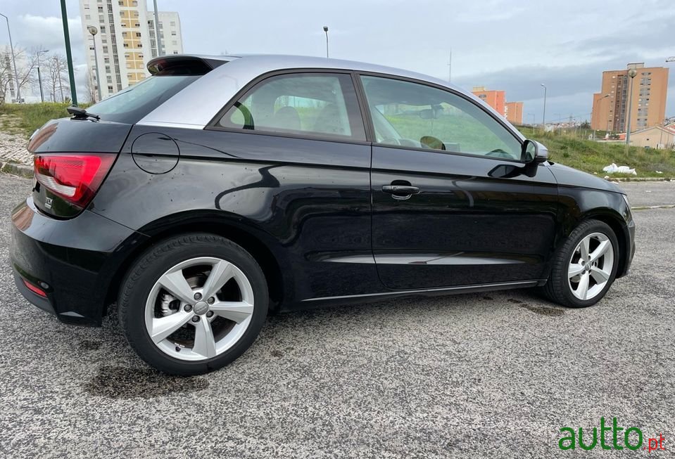 2015' Audi A1 photo #1