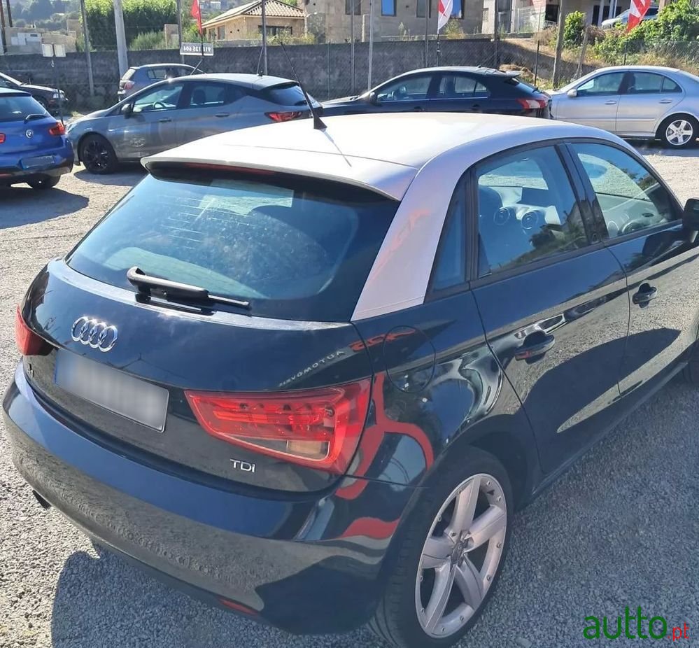2012' Audi A1 Sportback photo #6