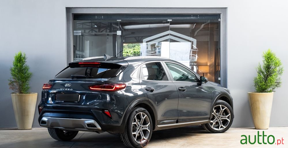 2021' Kia XCeed 1.0 T-Gdi Tech photo #5