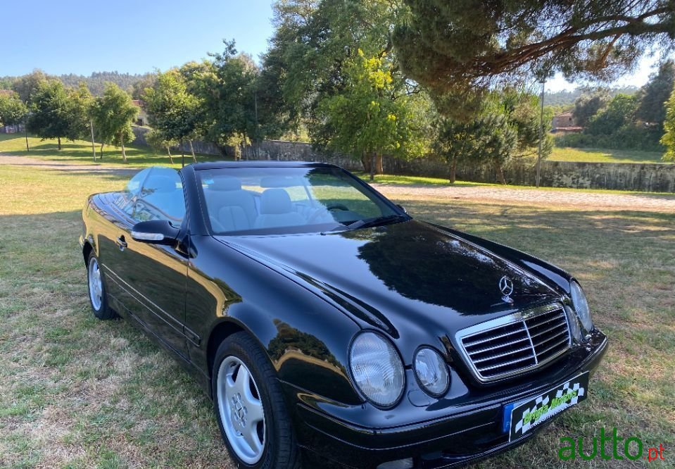 2001' Mercedes-Benz Clk-200 photo #2
