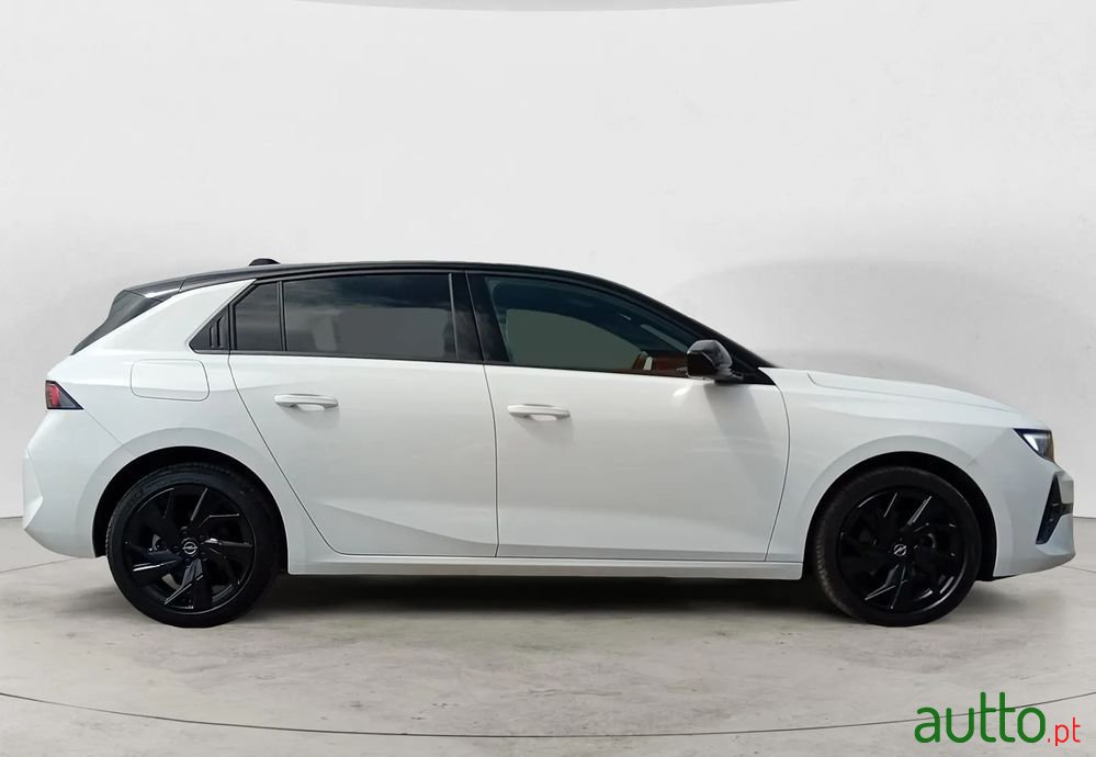 2023' Opel Astra 1.2 T Gs photo #6