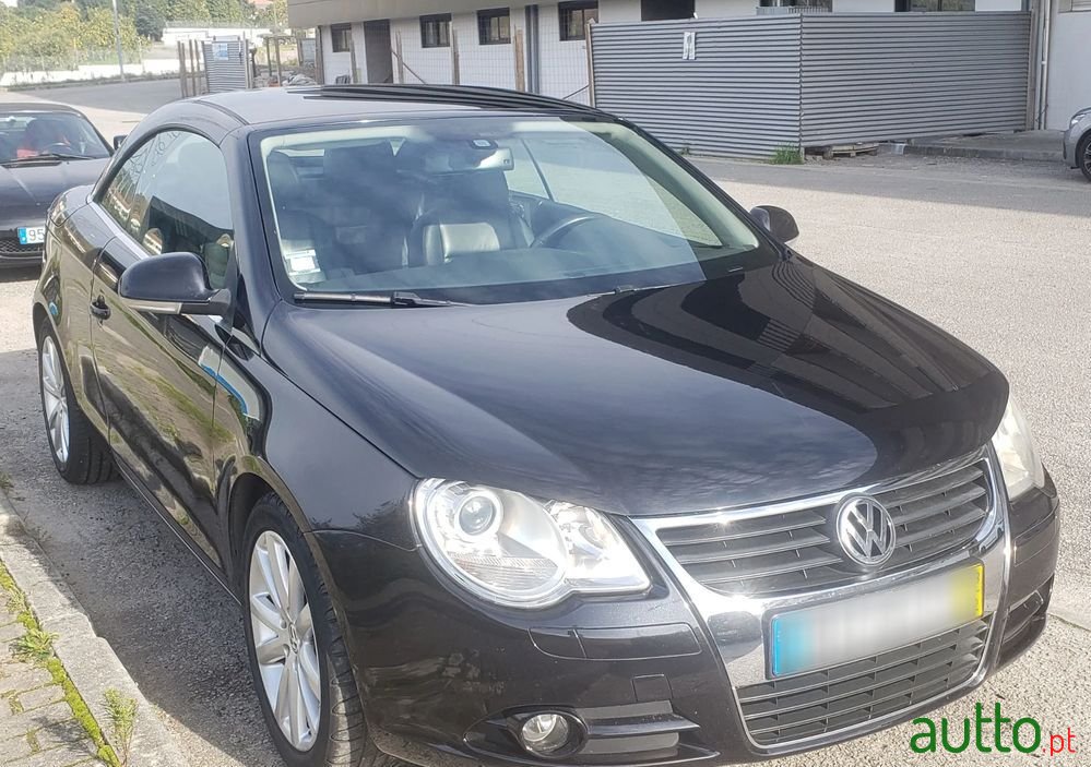 2008' Volkswagen Eos 1.6 Fsi photo #2