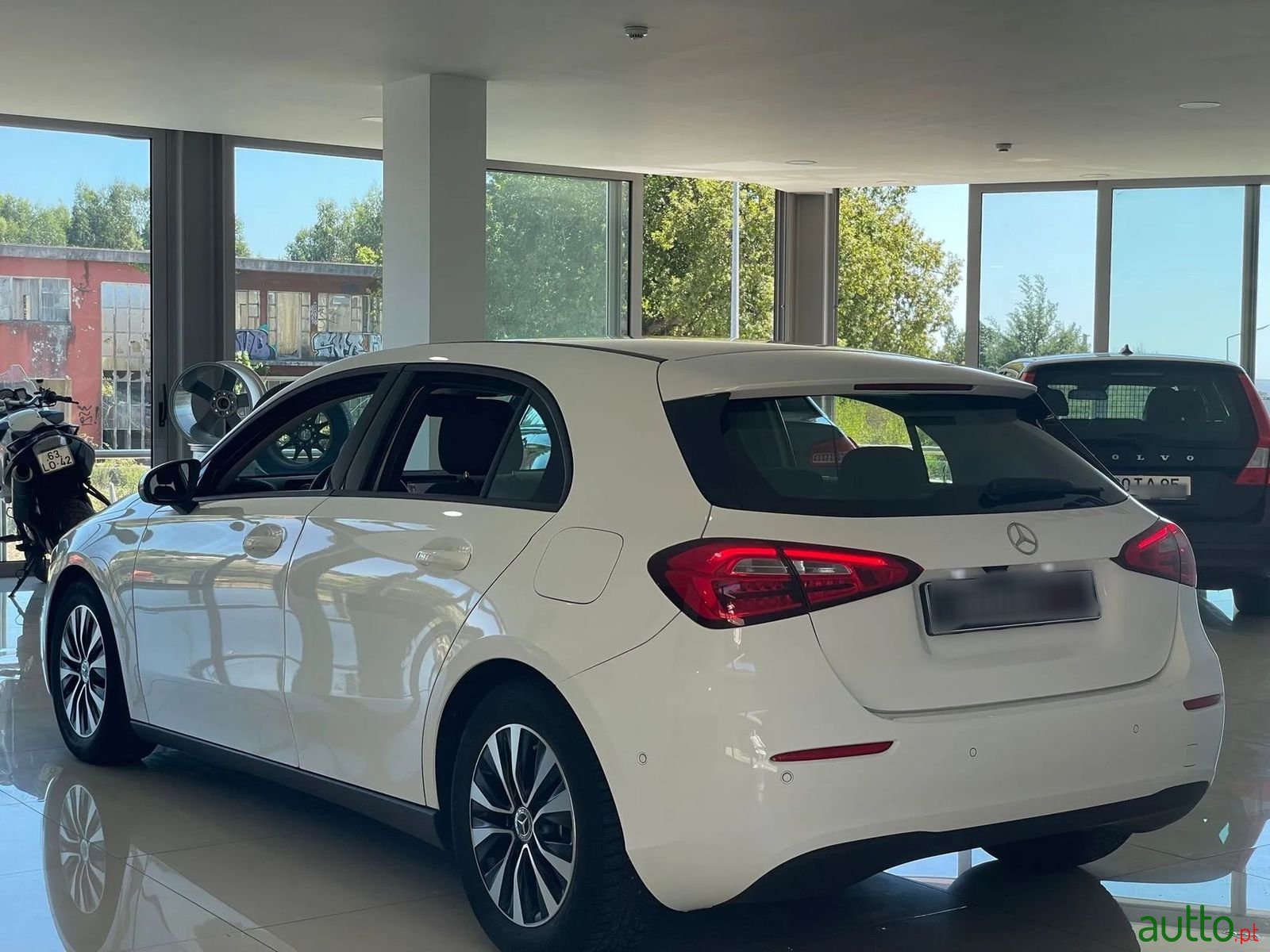 2021' Mercedes-Benz A-180 photo #3