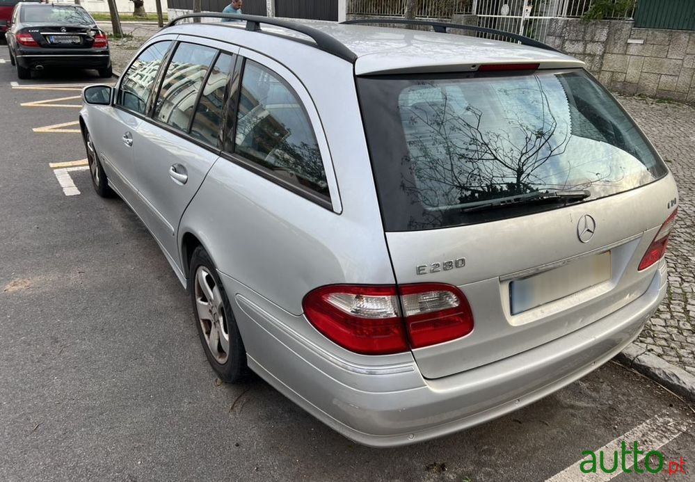 2006' Mercedes-Benz E 280 photo #5