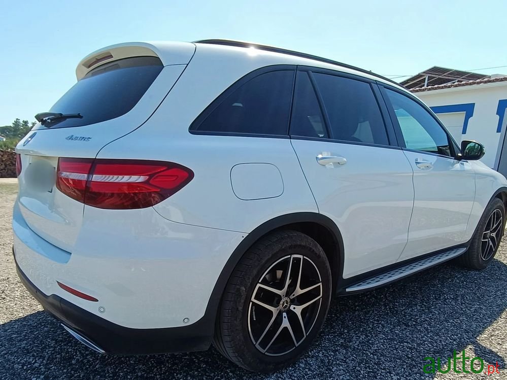 2017' Mercedes-Benz GLC 250 photo #5