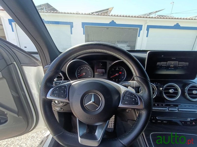 2017' Mercedes-Benz GLC 250 photo #6