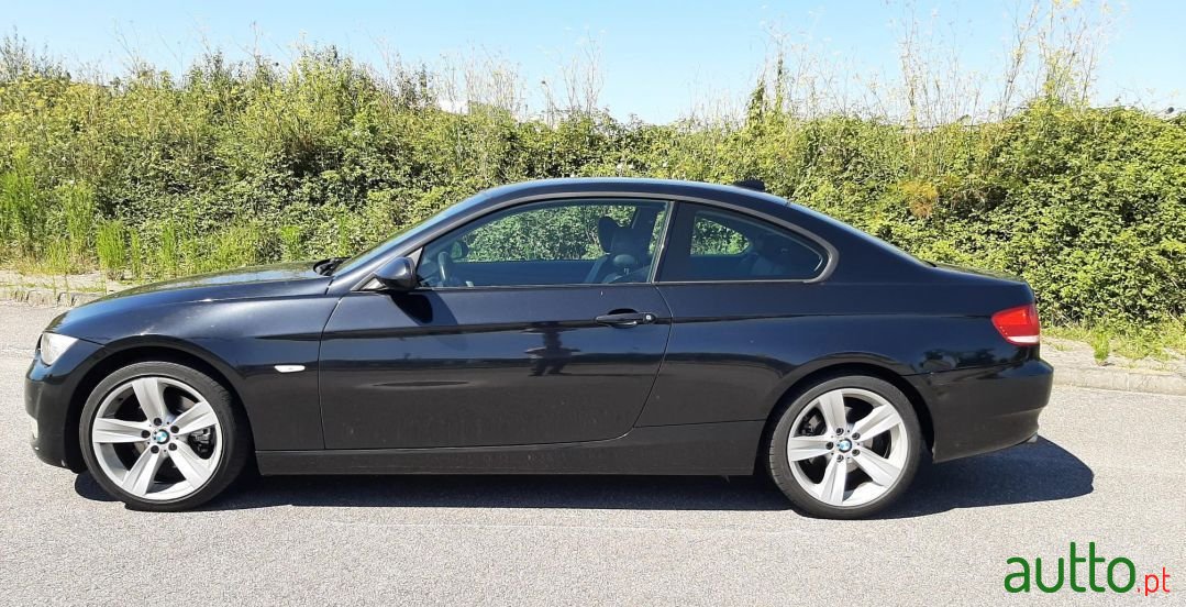 2007' BMW 320 photo #3