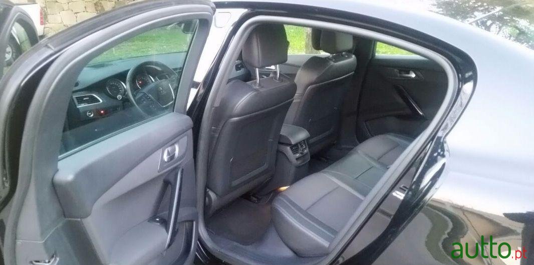 2012' Peugeot 508 photo #1