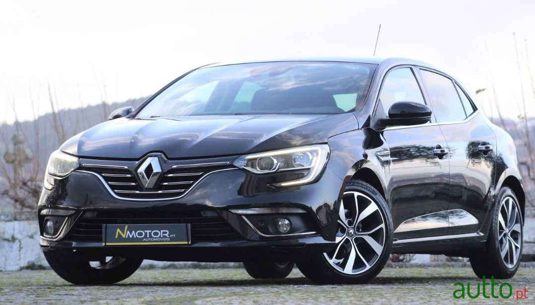 2017' Renault Megane photo #1