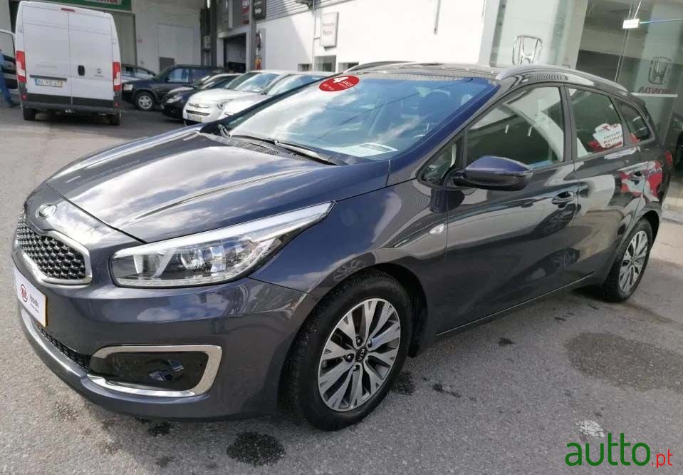 2017' Kia Ceed Sw photo #2