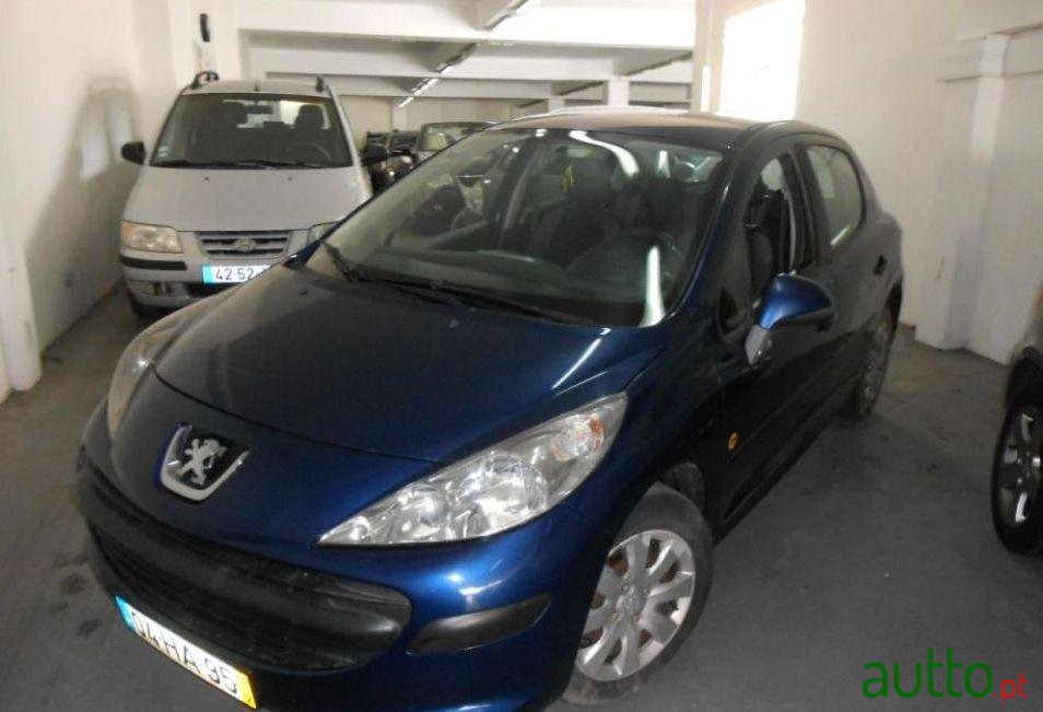 2008' Peugeot 207 1.4 16V Trendy photo #1