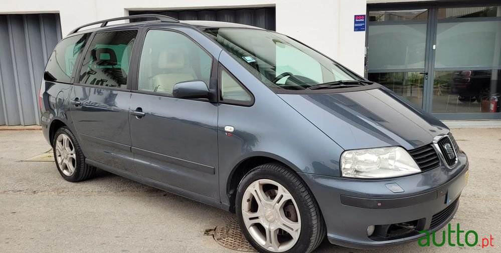 2007' SEAT Alhambra 2.0 Tdi Sport photo #1