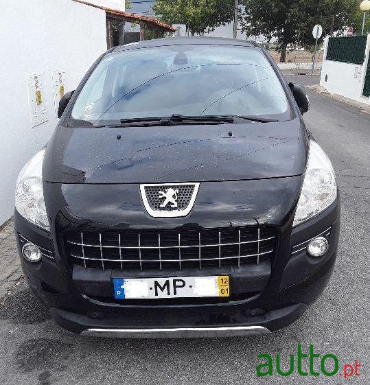 2012' Peugeot 3008 1.6 Hdi Allure Aut photo #1