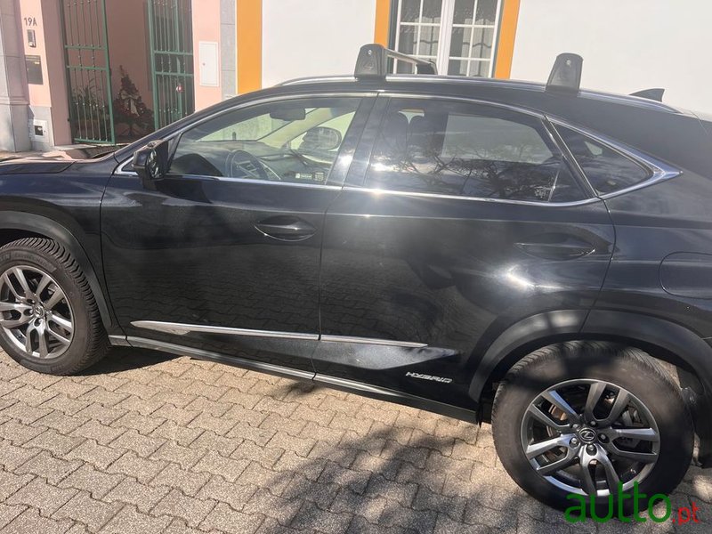 2018' Lexus NX photo #3
