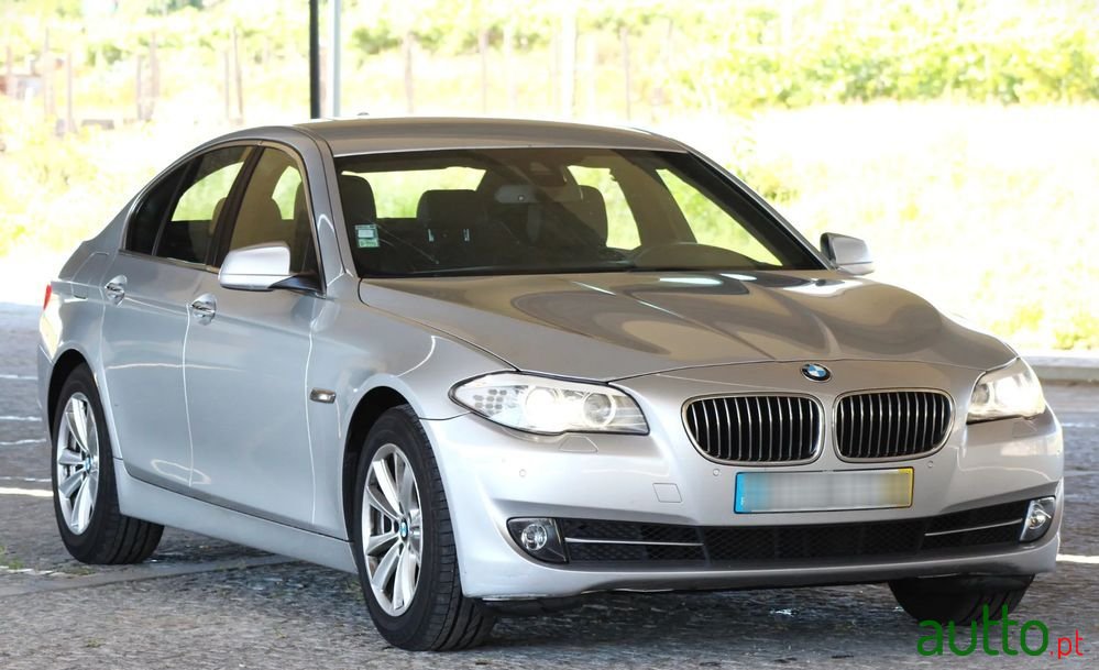 2013' BMW Série 5 D Line Luxury photo #4