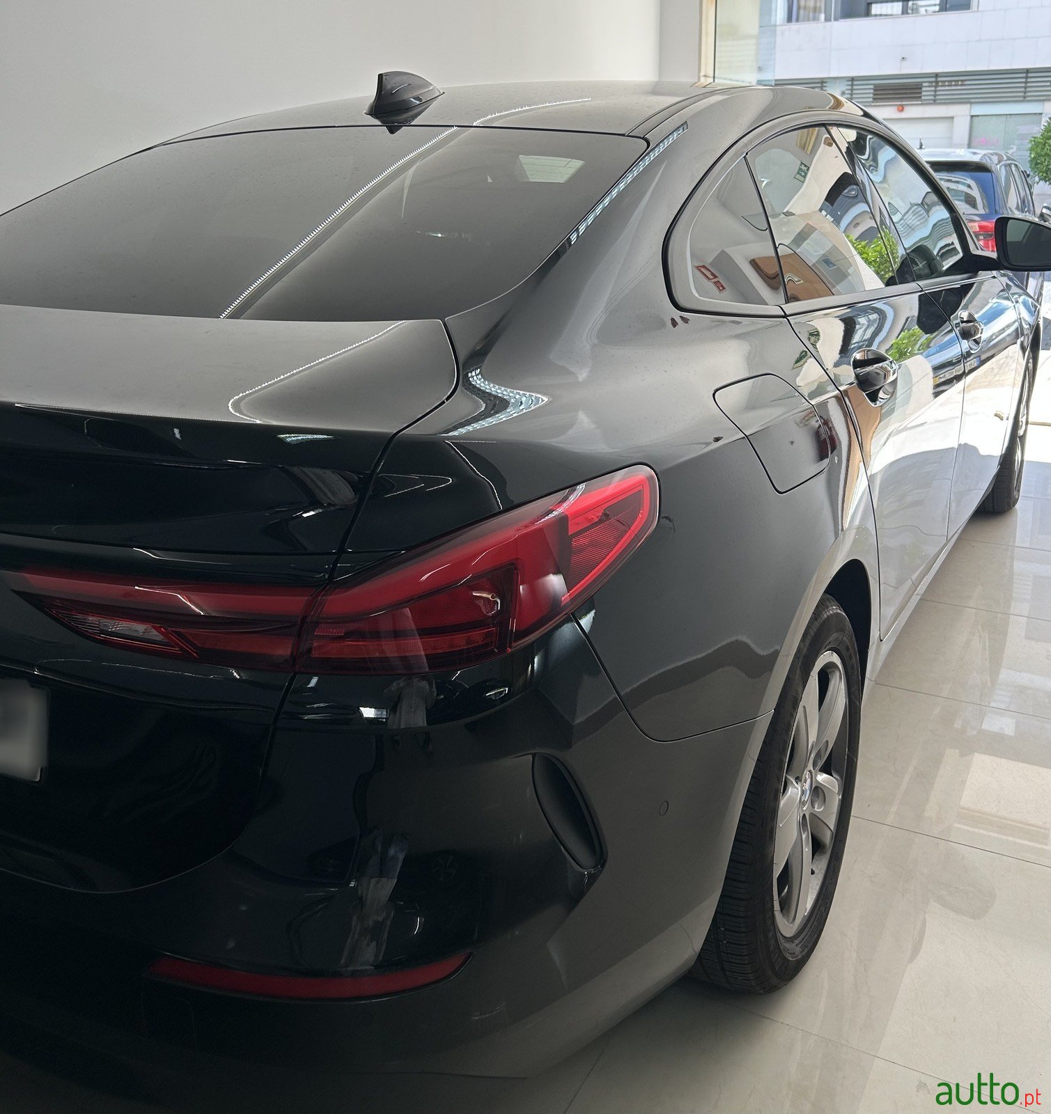 2022' BMW 2 Series photo #2