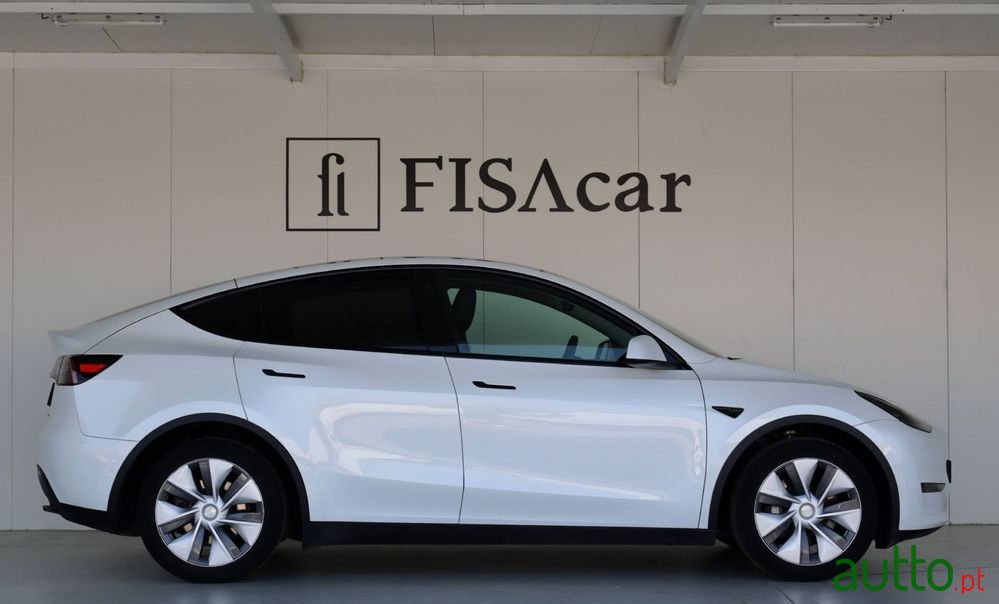 2022' Tesla Model Y photo #6
