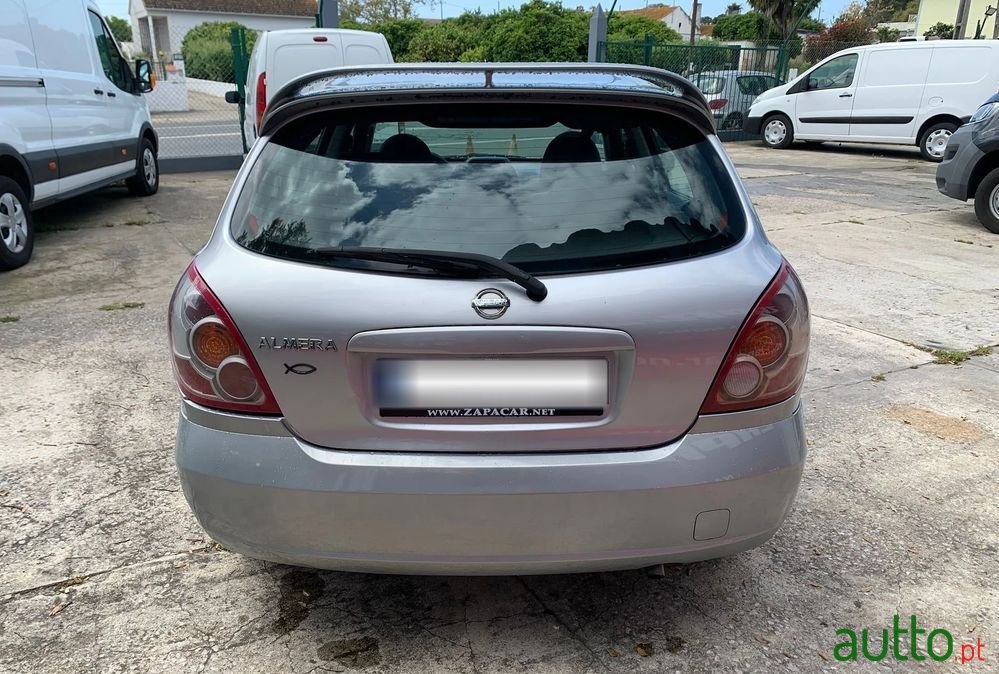 2003' Nissan Almera 1.5 Acenta photo #5