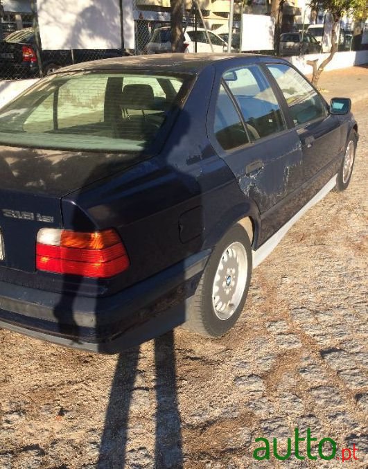 1996' BMW 318 photo #2