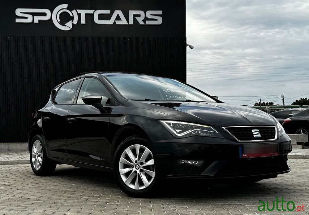 2020' SEAT Leon photo #1
