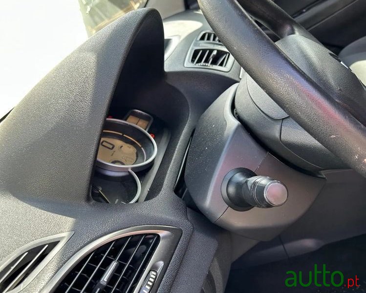 2014' Renault Megane photo #6