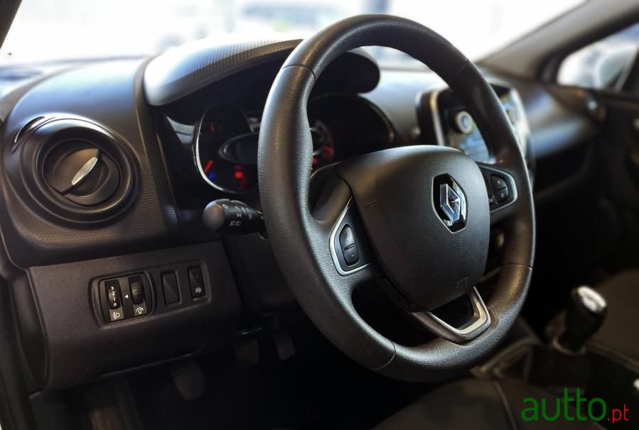 2018' Renault Clio 1.5 Dci Zen photo #6
