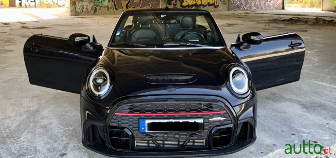 2021' MINI John Cooper Works photo #3