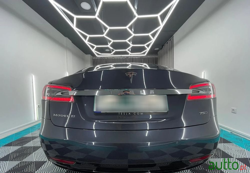 2018' Tesla Model S 75D photo #6