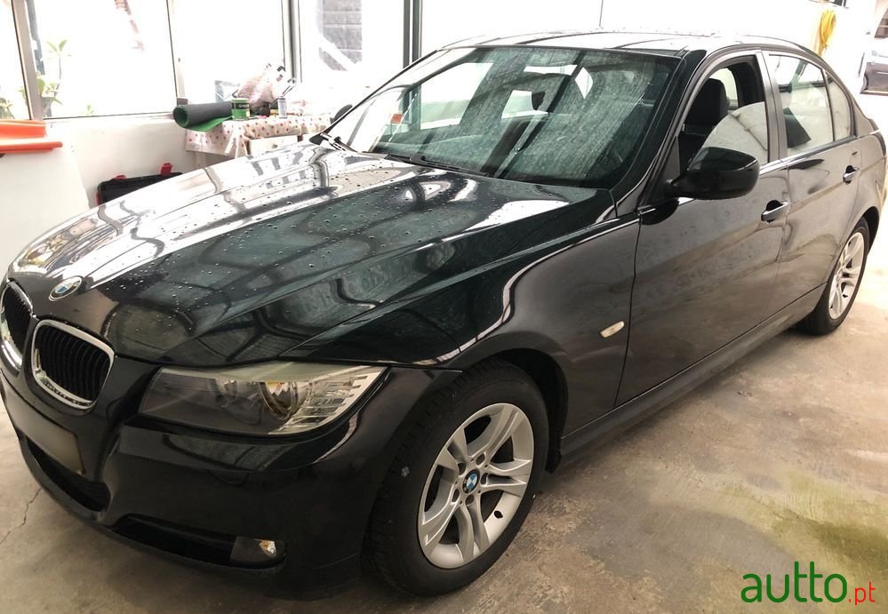 2009' BMW Série 3 D Navigation photo #2