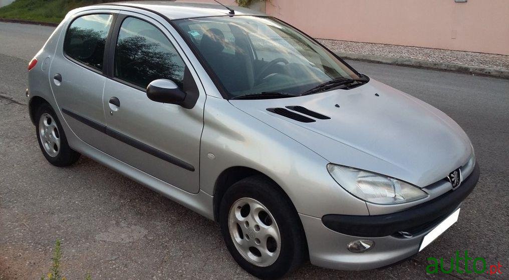 2002' Peugeot 206 1.4 Xt Aut. photo #1