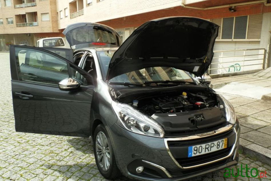 2016' Peugeot 208 photo #4