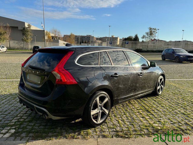 2012' Volvo V60 photo #4