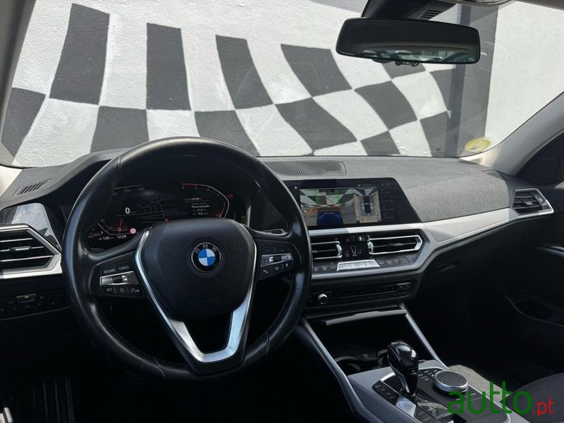 2019' BMW Série 3 D Touring Aut. photo #4